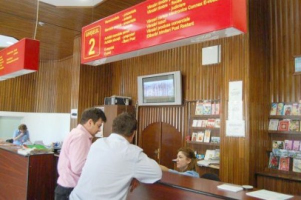Patru bănci vor împrumuta Poşta Română cu 100 milioane de lei